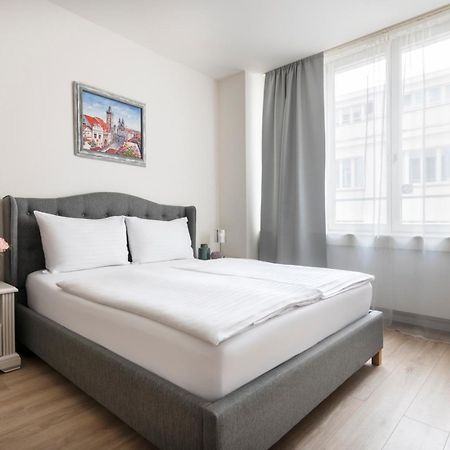 Prague Serenity Suites And Apartments Eksteriør billede